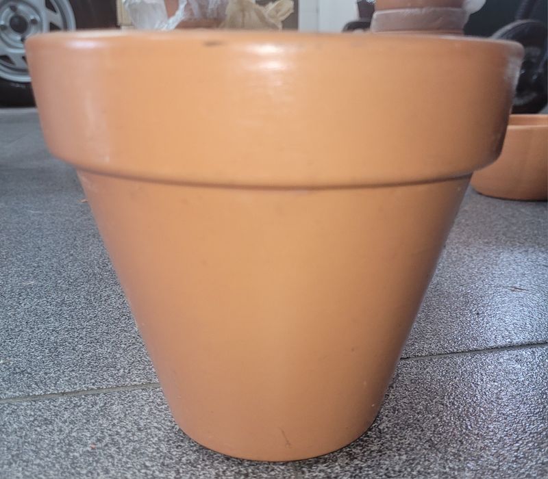 Vasos pratos  barro