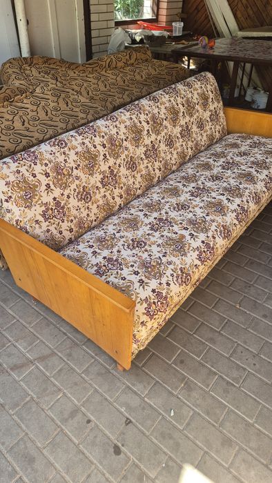Продам диван в нормальному стані бу