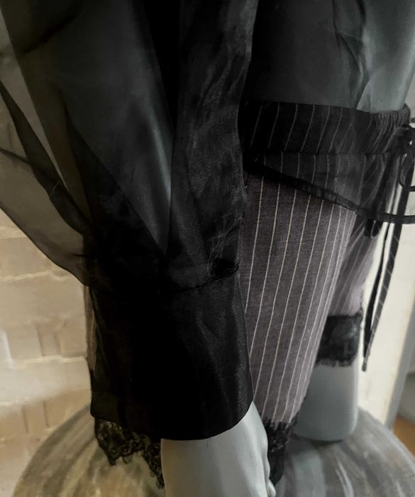 Брендовая прозрачная блузка из органзы Guess