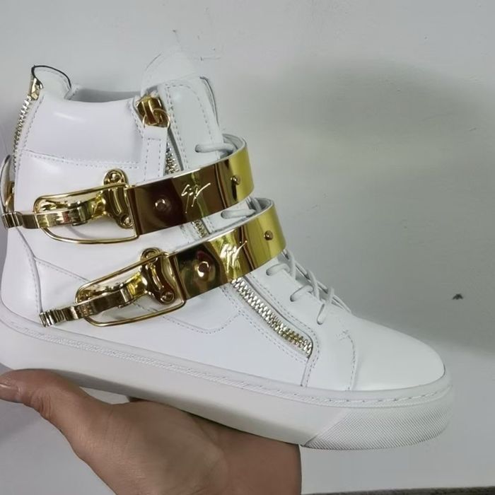 Кросівки Giuseppe Zanotti ЧИТАТИ ОПИС