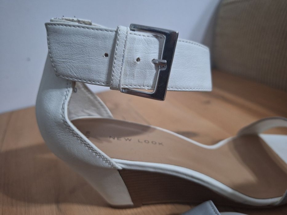 Sandały na koturnie New Look rozm. 39 nowe bez metki