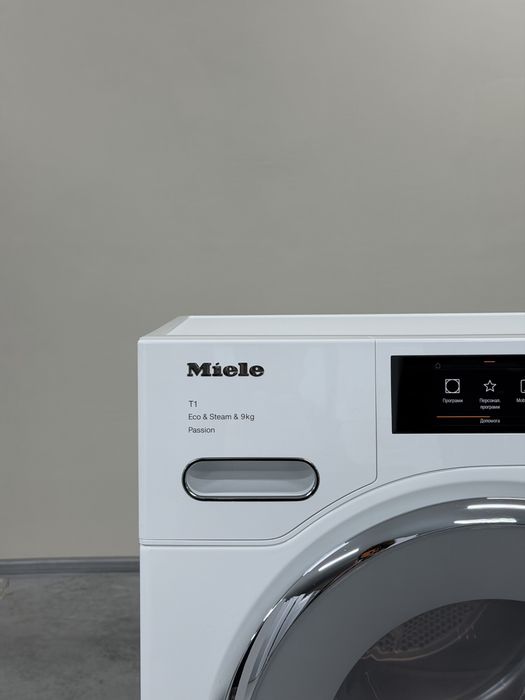 Сушильна машина Miele TWV 680 WP