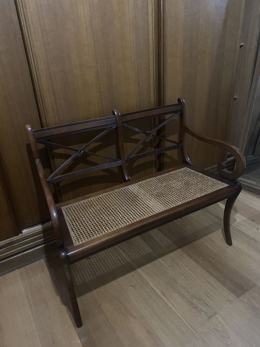 Banco decoratico em madeira