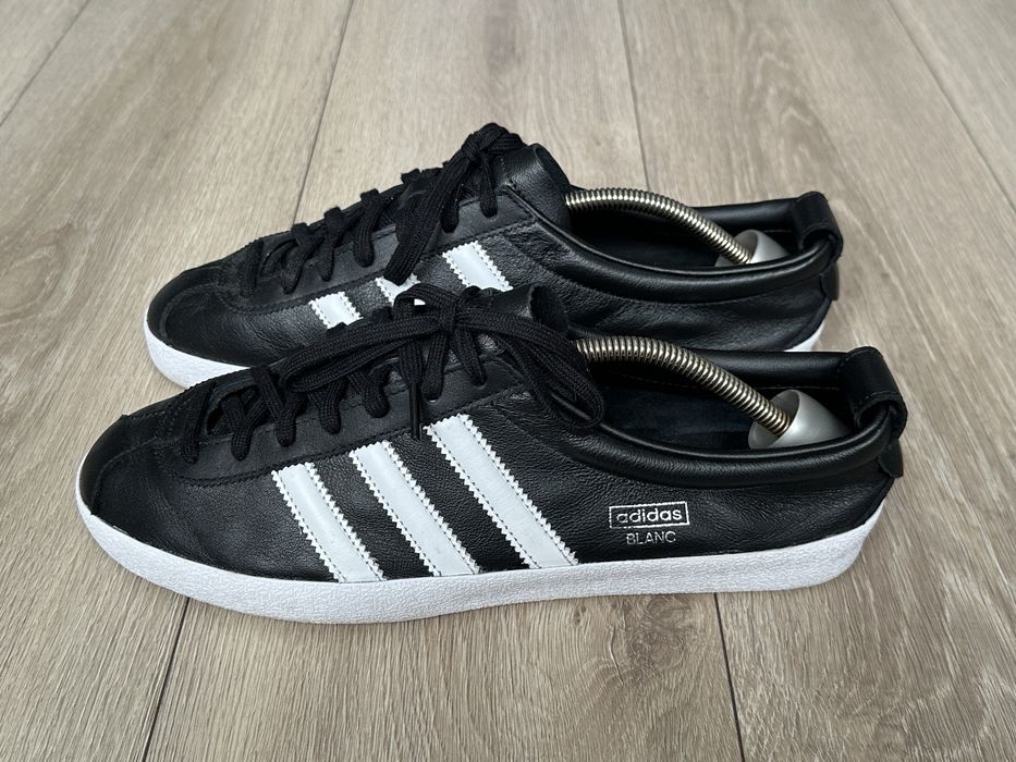 Кросівки Adidas Blanc (44)