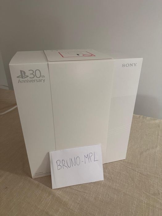 ps5 pro 30th anniversary bundle (nova / embalagem selada)