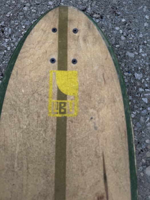 Skate curver em bom estado