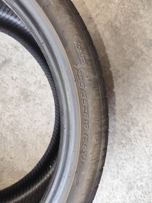 Pneu Hankook 255/35R19