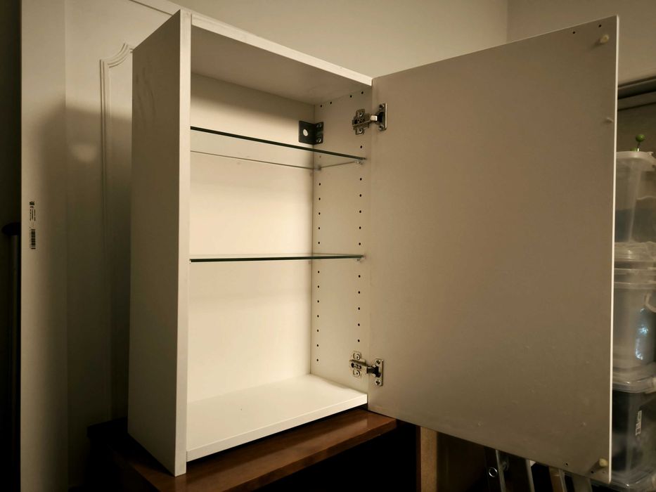 Móvel aéreo de casa de banho