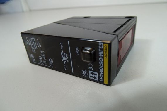 Czujnik Odbiciowy Fotooptyczny OMRON E3JM