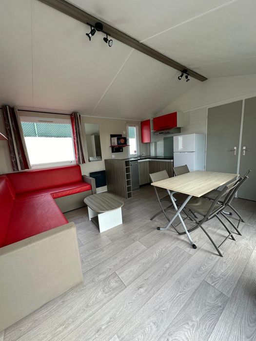 Aluga se t2 fernao ferro