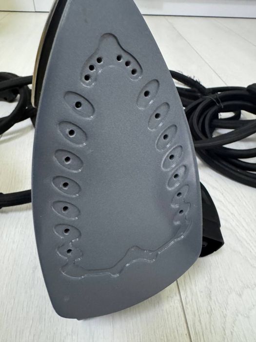 Продам паровой утюг / праска Karcher