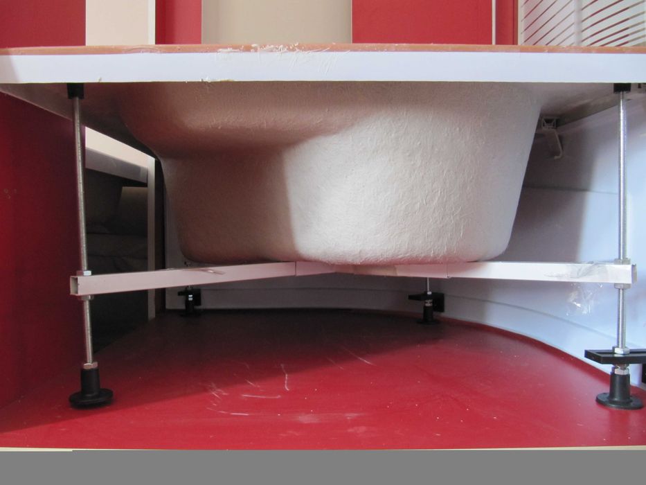 Душові піддони, глибокий та середній 90х90см, 80х80см