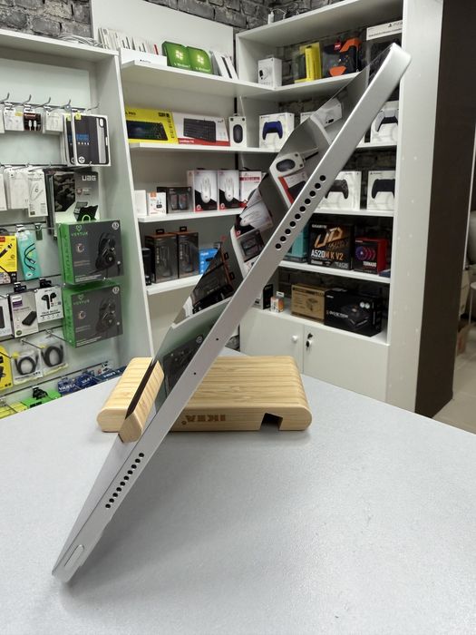 iPad Pro 12.9 M2 2022 128Gb Silver WiFi Супер стан Рідний АКБ
