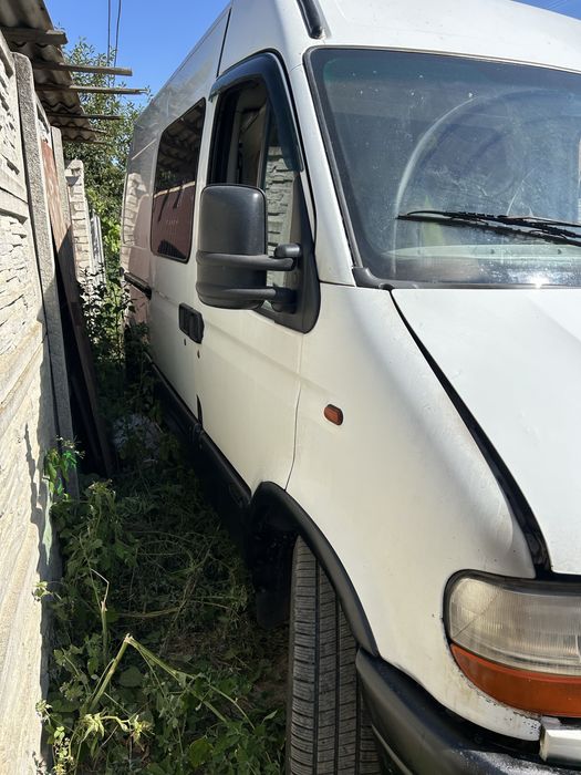 Продам renault master 2002 2.2dci