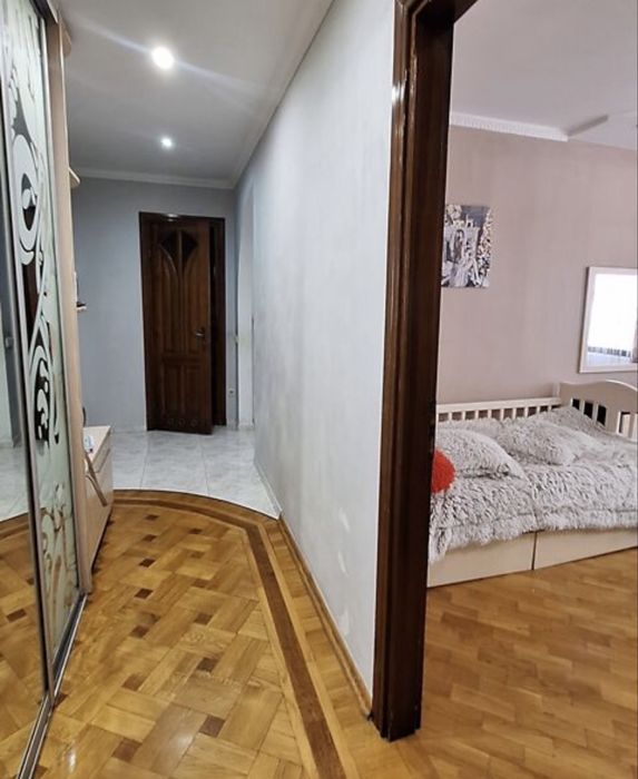 ПРОДАЖ 2 кім квартири, пров.Микулинецький