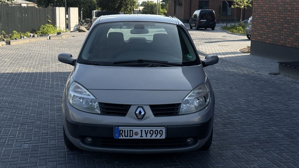 Продам Renault scenik