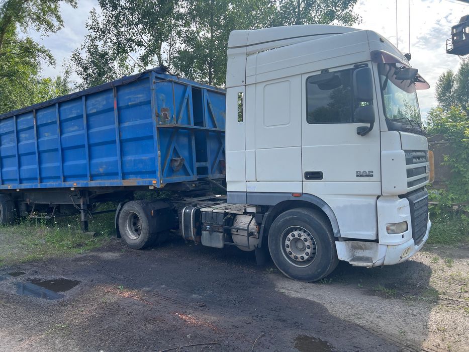 DAF + напівпричіп Van Hool.