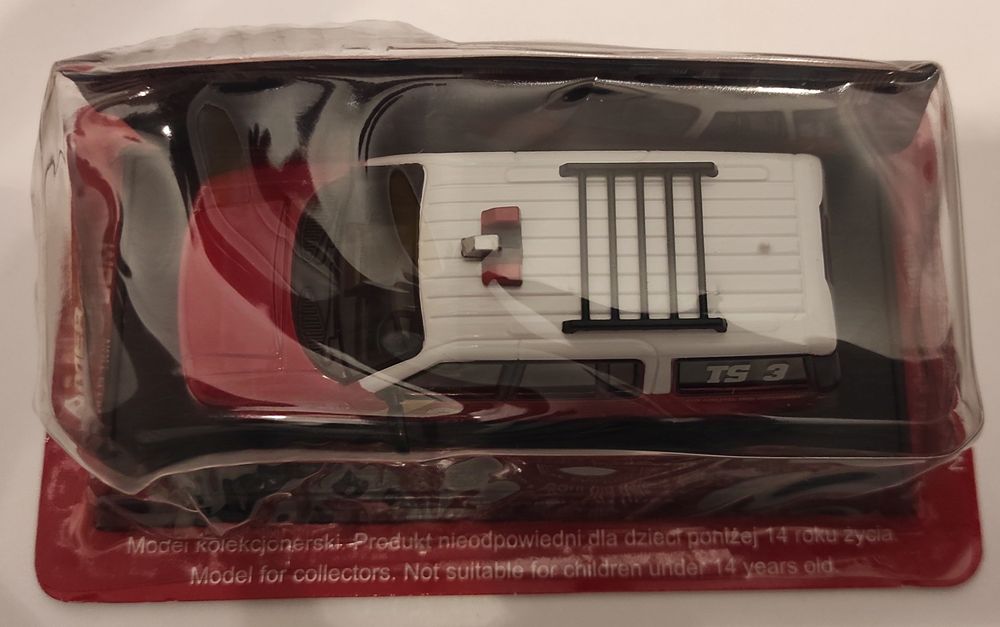 Model w skali 1:43 Explorer XLT USA Philadelphia 1997 (M13)