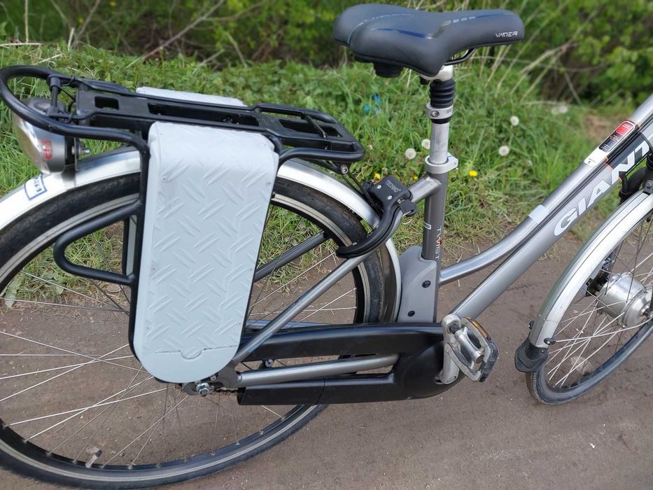 rower elektryczny damka z silnikiem 250 wat