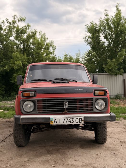 Продам Ниву Ваз 2121