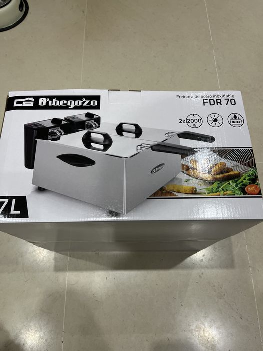 Fritadeira FDR70 Orbegozo nova na caixa