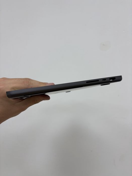 MacBook Pro 14” A3112 M4 (2024) Топ Кейс / Top Case Space Black