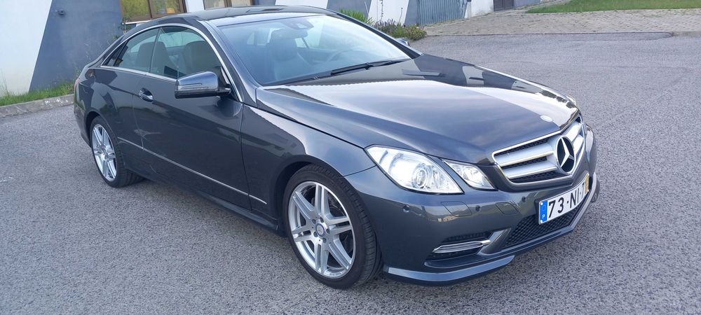 Mercedes E220 Coupé — photo 2