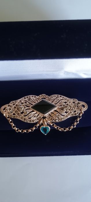 Broszka w stylu vintage srebrna