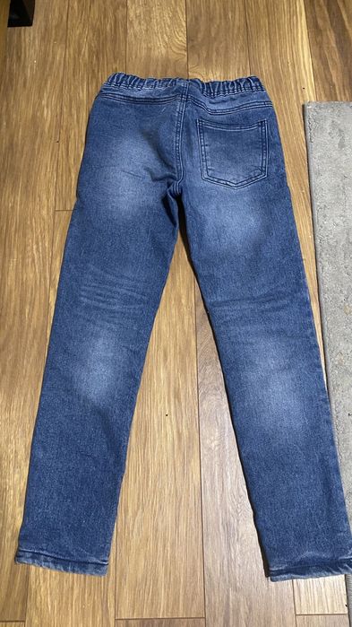 Spodnie jeansowe 134