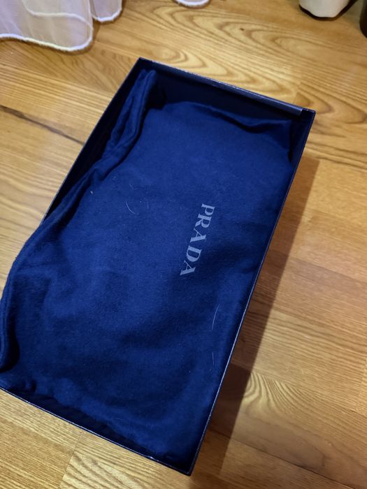 PRADA лофери , оригінал .40 розмір