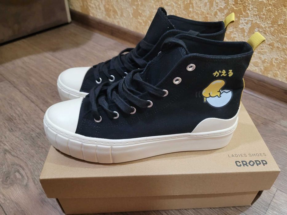 Високі кросівки ,Хайтопи, молодіжні кросівки ТМ Cropp