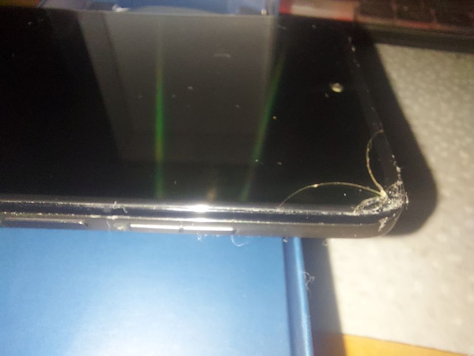 Samsung a30.Lenovo s820. Motorola g32