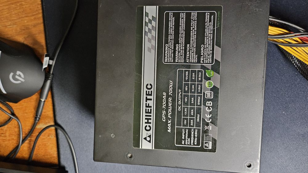 Блок живлення CHIEFTEC 700W