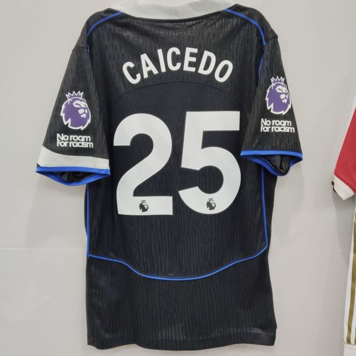 Футбольна форма Челсі сезону 25-26/ Футбольная форма Челси 2026