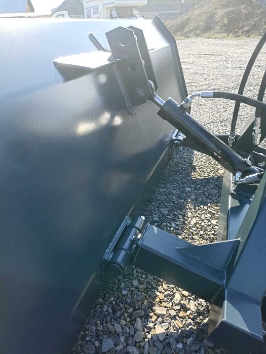 Łycha szufla  do materiałów sypkich na tylny TUZ Dostawa