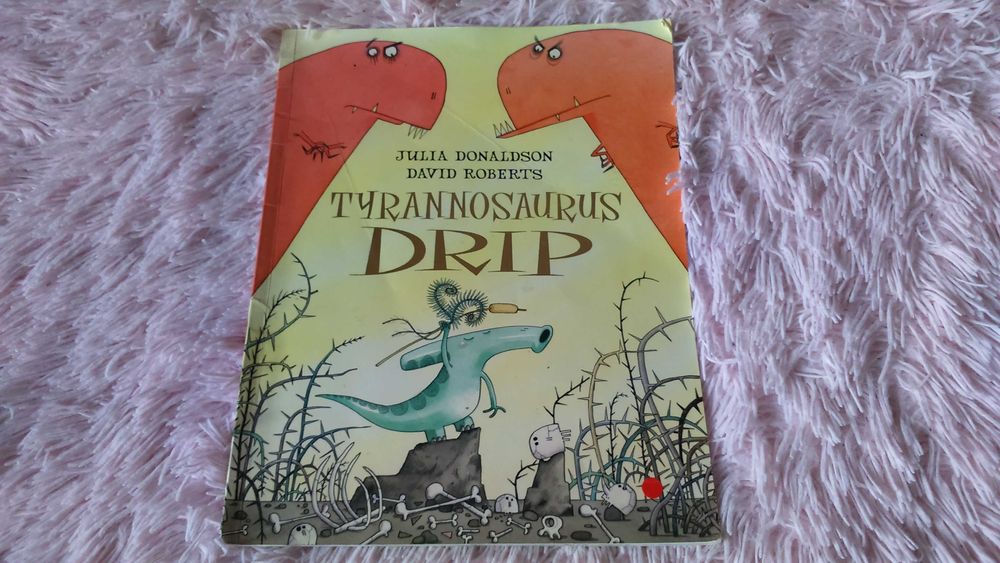 Велика Книга для дітей англійською  Tyrannosaurus Drip