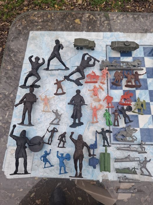 Солдатики, фигурки ДЗИ