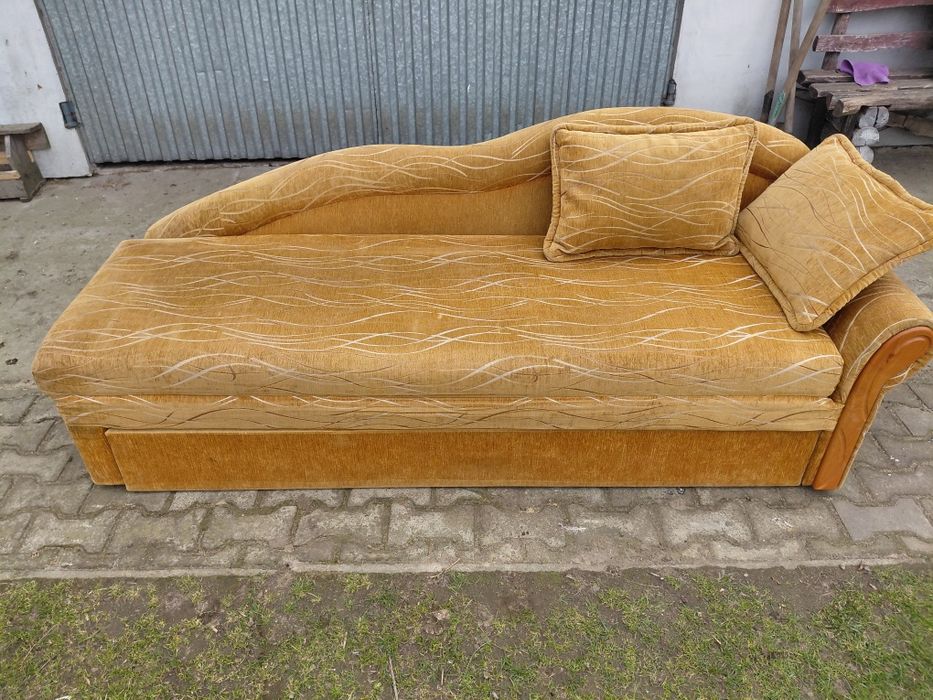 Kanapa rzymianka, łóżko, sofa, transport.