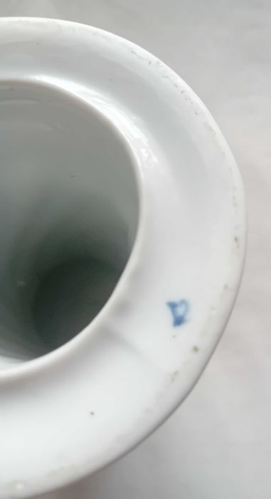 Ceramiczna osłonka doniczki z kolumną, ręcznie malowana. I poł. XX w.