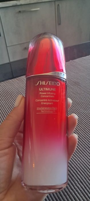Концентрат для обличчя shiseido Shiseido Ultimune Power Infusing Conce