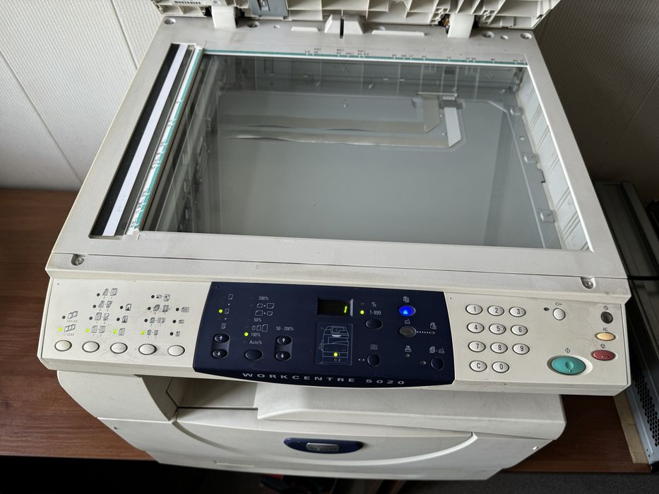 МФУ Принтер xerox 5020