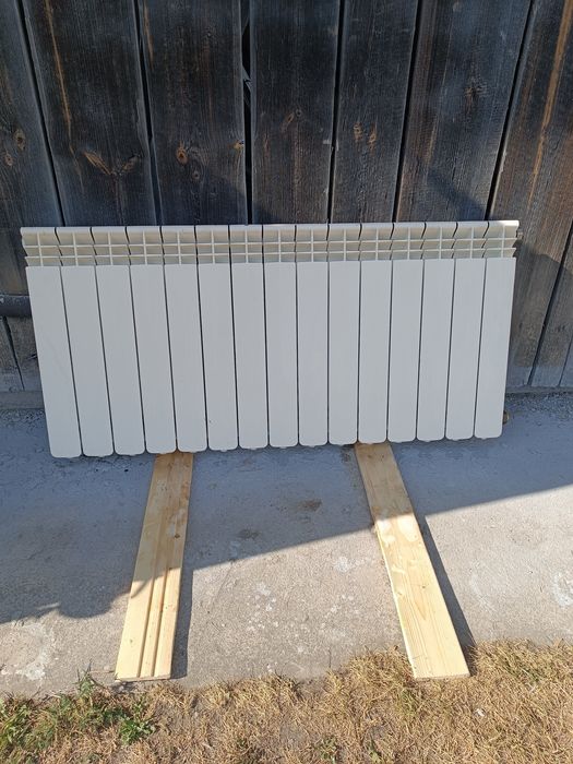 Grzejnik aluminiowy  15 żeberek