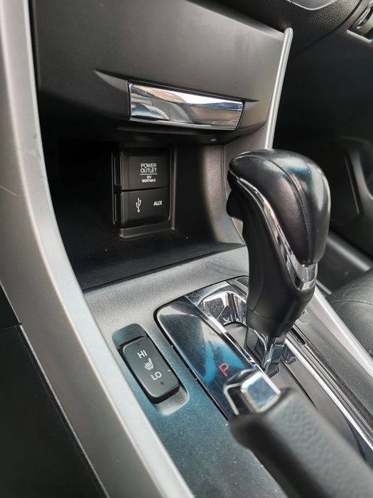 Хонда Аккорд купе Обслужена Honda Accord EXL 13 год, газ