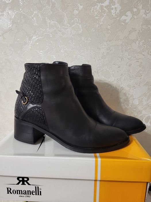 Чоботи Romanelli