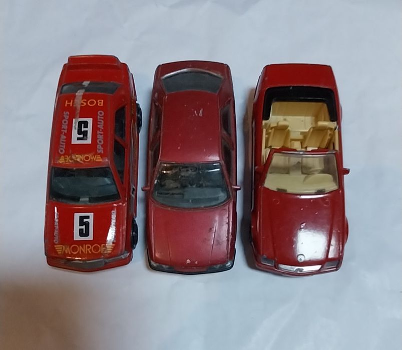 Lote de 3 miniaturas em escala 1/43