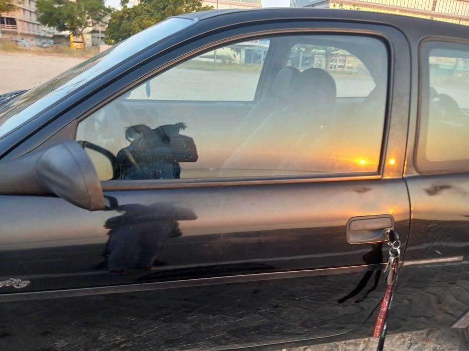 Opel Corsa Swing 1997 preto