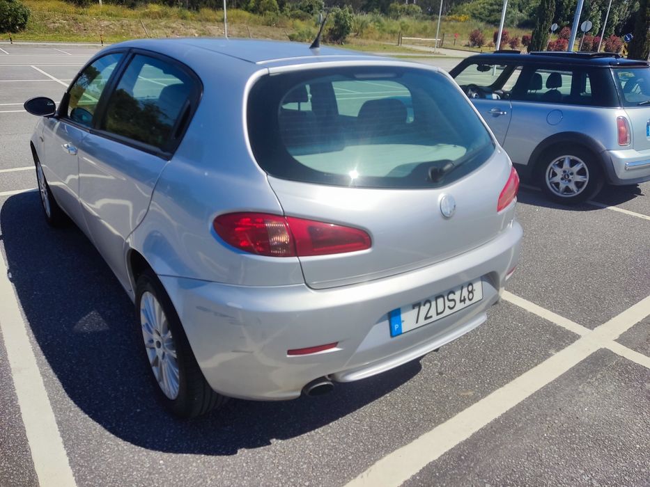 Alfa Romeo 147 1.9 8v