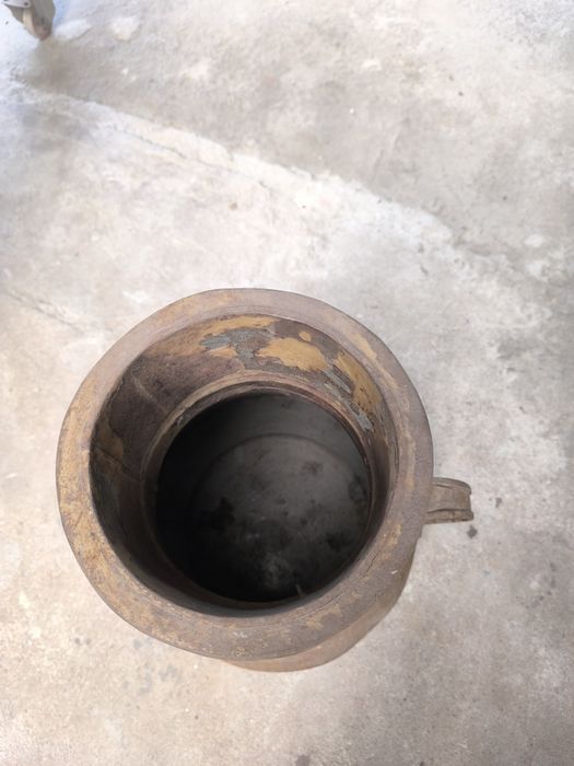 Cântaro antigo em bom estado