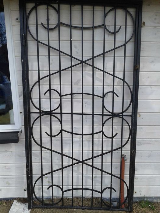 Sprzedam Masywna Kratę