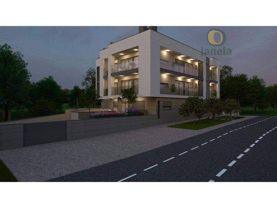 Excelente T2, NOVO, com piscina, jardim, arrecadação e garagem